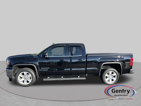 Used 2016 GMC Sierra 1500 SLE w/ SLE Value Package AWD/4WD image 2