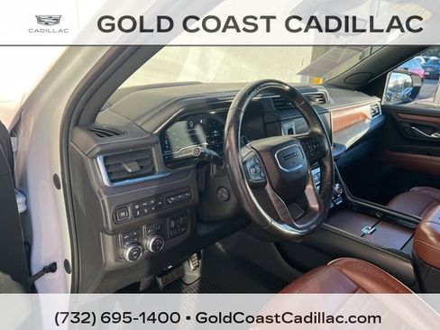 Used 2023 GMC Yukon Denali Ultimate image 21