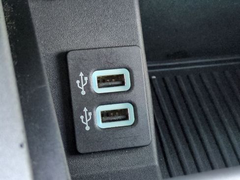 Used 2017 Ford F150 Raptor w/ Equipment Group 802A Luxury image 39