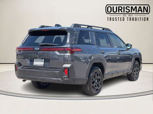 Certified 2026 Subaru Outback Limited AWD/4WD image 5
