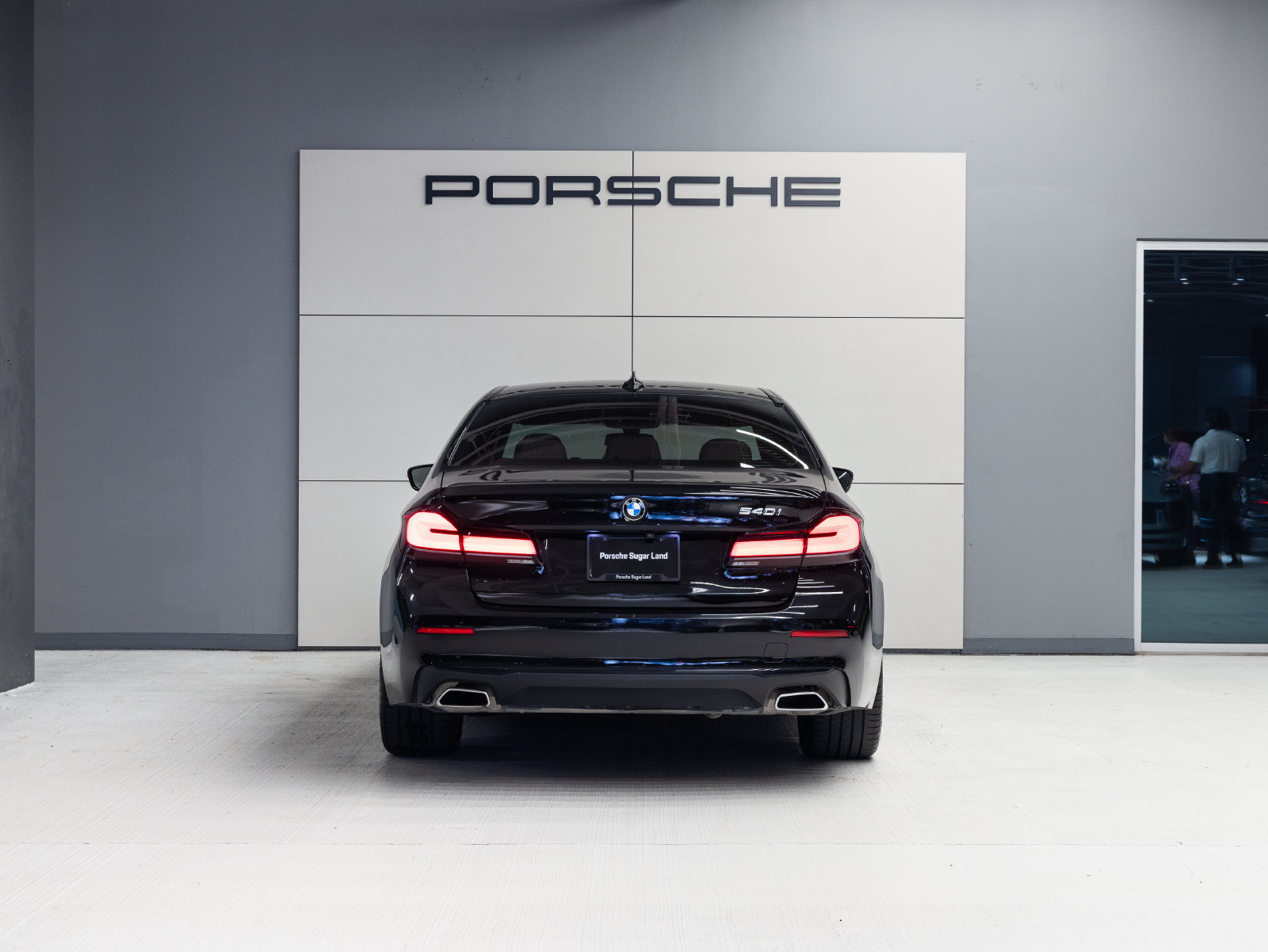 Used 2022 BMW 540i w/ Premium Package RWD image 6