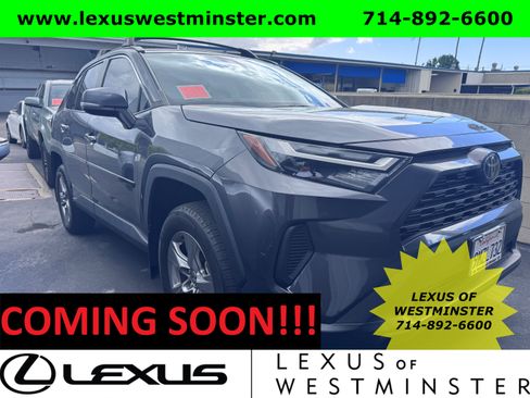Used 2024 Toyota RAV4 XLE FWD image 1