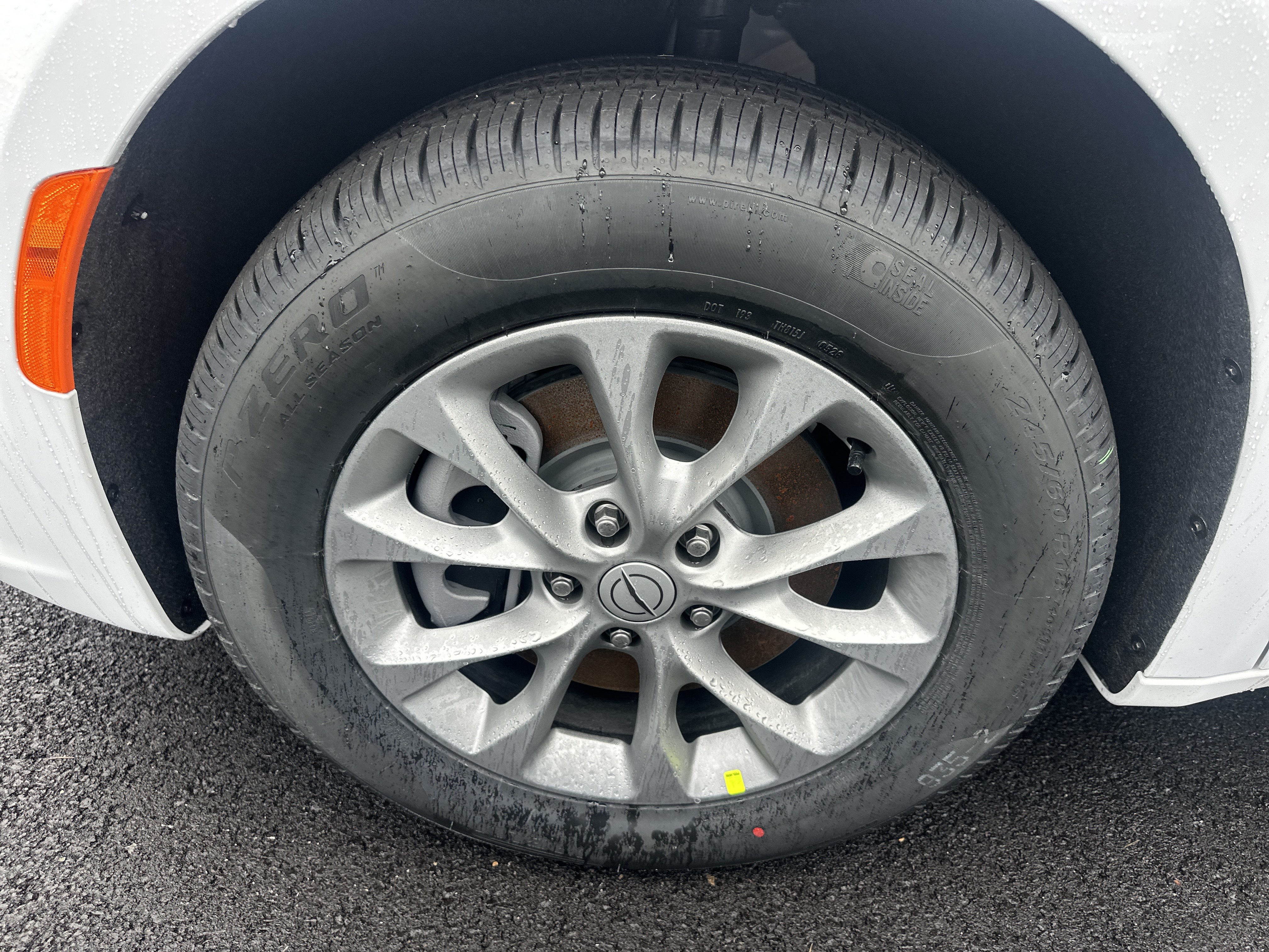 New 2026 Chrysler Pacifica Select AWD/4WD image 29
