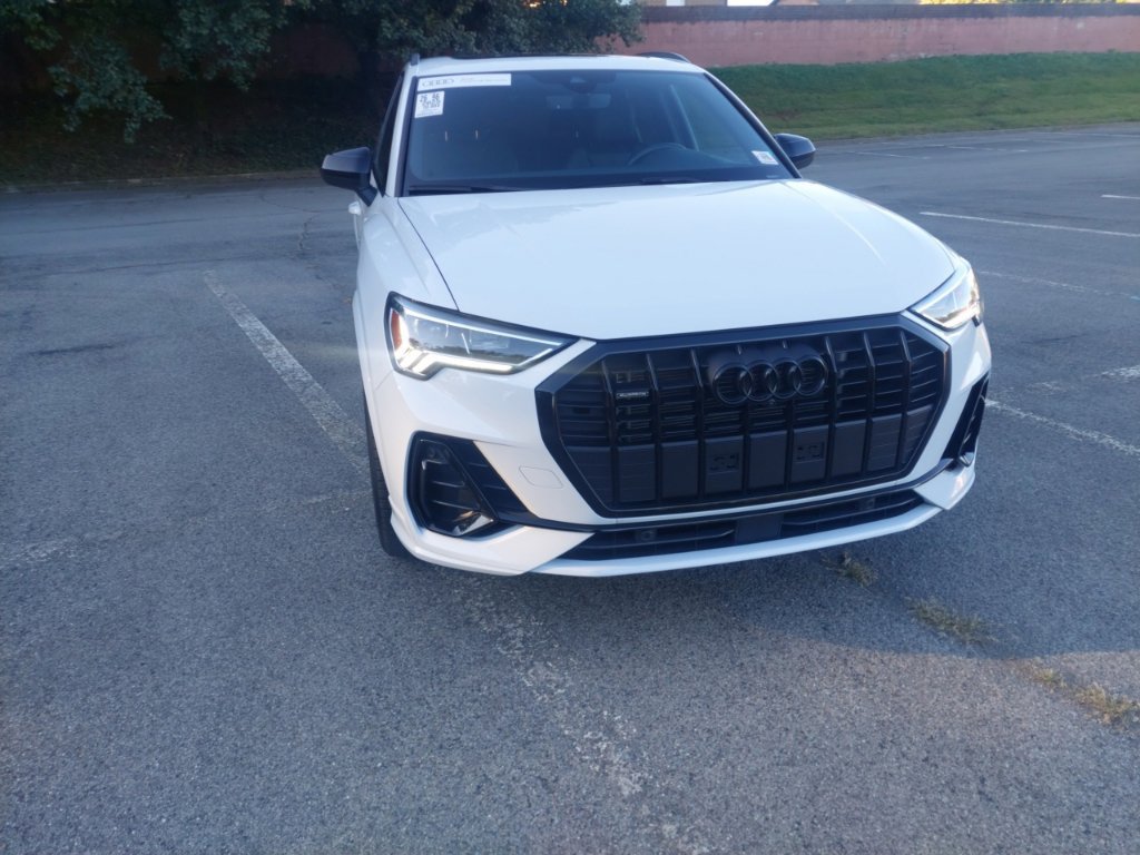 Used 2025 Audi Q3 2.0T Premium Plus w/ Premium Plus Package AWD/4WD image 5