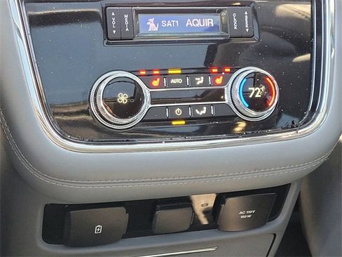 Used 2020 Lincoln Navigator Reserve w/ Luxury Package image 12