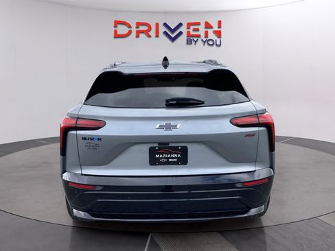 New 2026 Chevrolet Blazer EV RS image 4