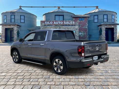 Used 2018 Honda Ridgeline RTL-E image 3