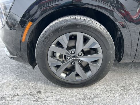 Used 2023 Kia Sportage SX Prestige image 12
