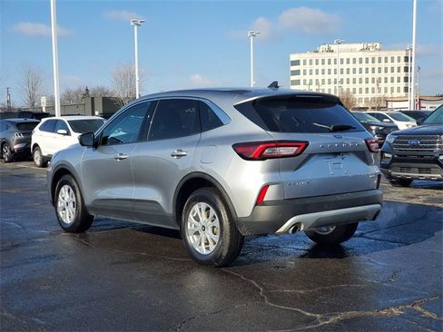 Used 2023 Ford Escape Active w/ Tech Pack #2 image 3