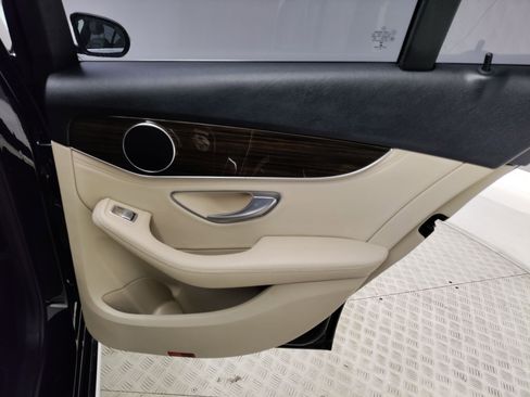 Used 2016 Mercedes-Benz C 300 C 300 image 31