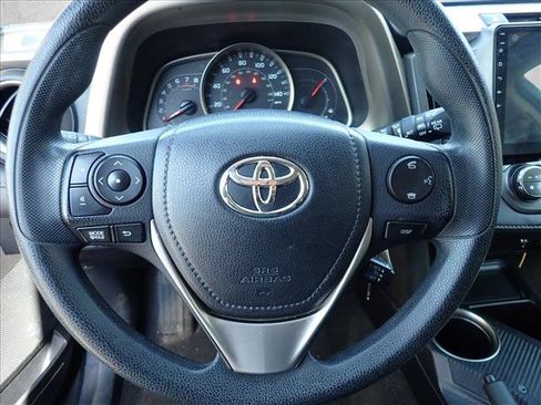 Used 2015 Toyota RAV4 XLE w/ Outdoor Package AWD/4WD image 11