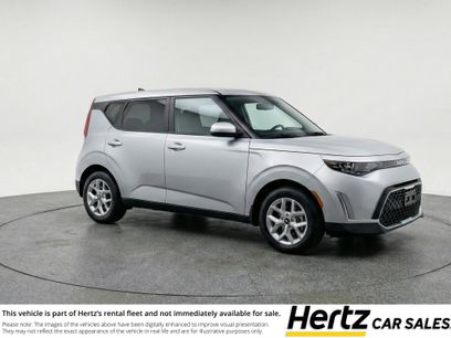 Used 2025 Kia Soul LX w/ LX Technology Package