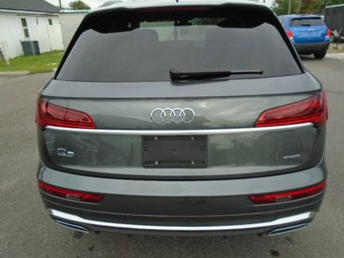 Used 2023 Audi Q5 2.0T Premium Plus w/ Premium Plus Package AWD/4WD image 4