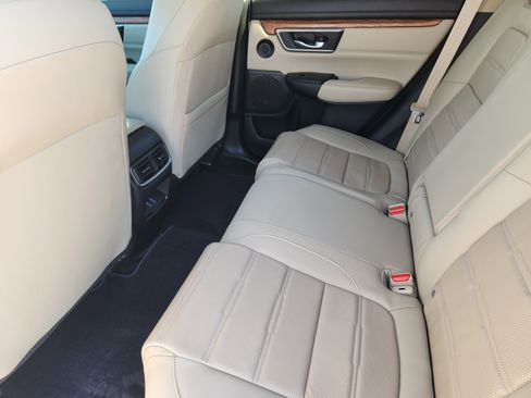 Used 2020 Honda CR-V Touring image 30