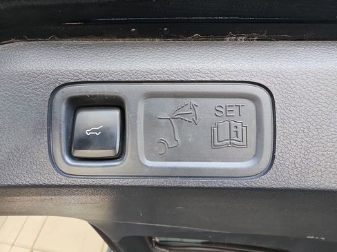 Used 2022 Ford Expedition XLT RWD image 13