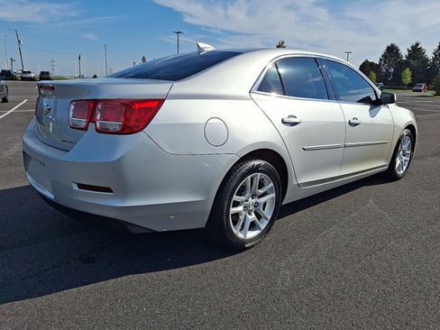 Used 2015 Chevrolet Malibu LT w/ Power Convenience Package FWD image 7