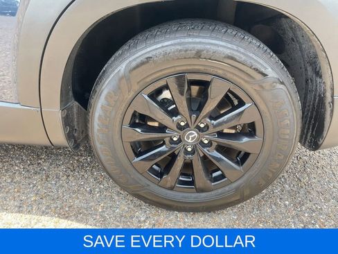 Used 2024 MAZDA CX-50 AWD 2.5 S w/ Premium Package image 16
