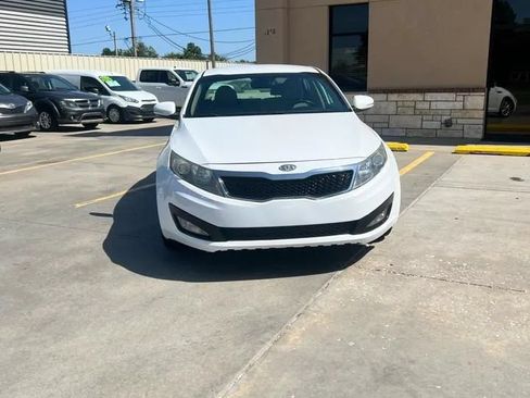 Used 2012 Kia Optima EX FWD image 2