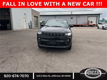 New 2025 Jeep Compass Latitude w/ Sun & Sound Group