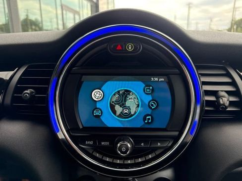 Used 2019 MINI Cooper S w/ Signature Upholstery Package FWD image 19