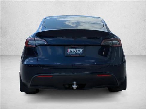 Used 2020 Tesla Model Y Long Range image 6