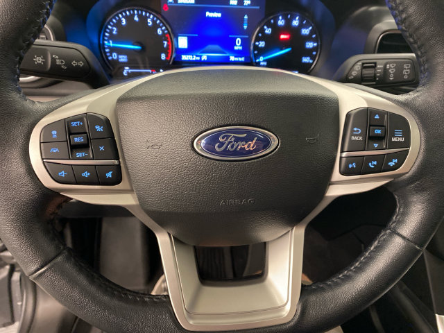 Used 2023 Ford Explorer XLT w/ Equipment Group 202A AWD/4WD image 19