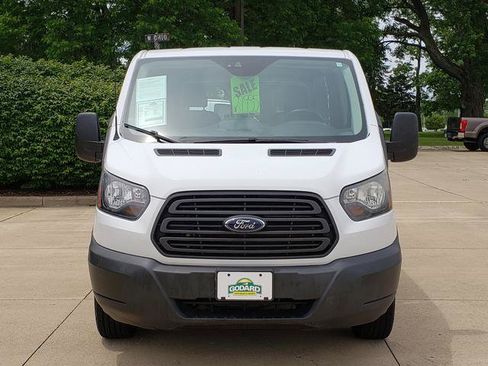Used 2017 Ford Transit 150 130 Low Roof RWD image 9