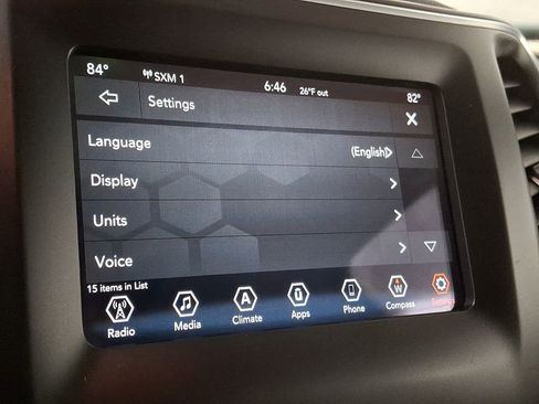 Used 2019 Jeep Cherokee Latitude Plus w/ Comfort/Convenience Group image 14