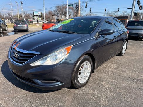 Used 2011 Hyundai Sonata GLS image 4