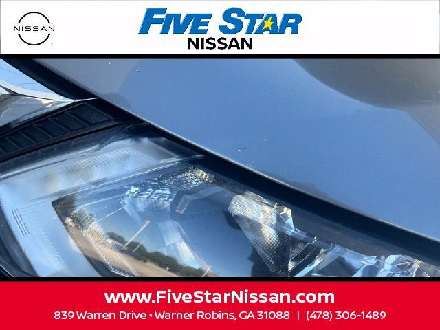Used 2018 Nissan Rogue SV AWD/4WD image 10