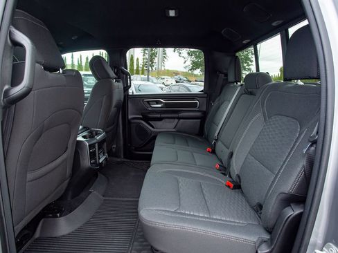 Used 2025 RAM 1500 Big Horn AWD/4WD image 19