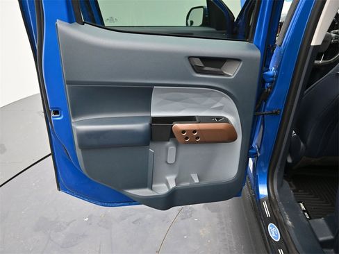 Used 2022 Ford Maverick Lariat w/ Lariat Luxury Package image 14