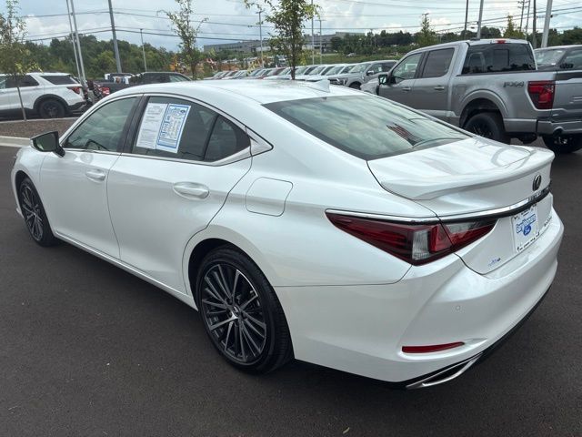 Used 2024 Lexus ES 350 w/ Premium Package FWD image 5