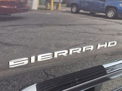 New 2025 GMC Sierra 3500 SLT w/ SLT Premium Package image 19