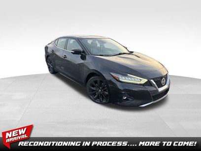 Used 2020 Nissan Maxima SR w/ Sport Mat Group