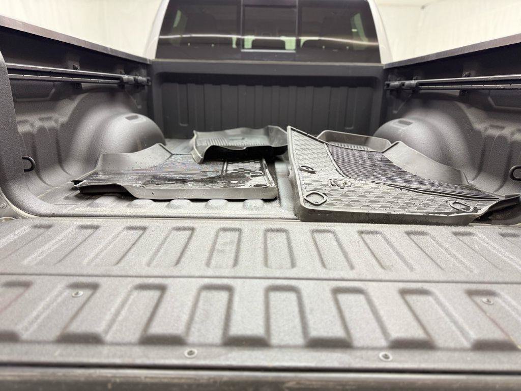 Used 2022 RAM 1500 Laramie AWD/4WD image 26