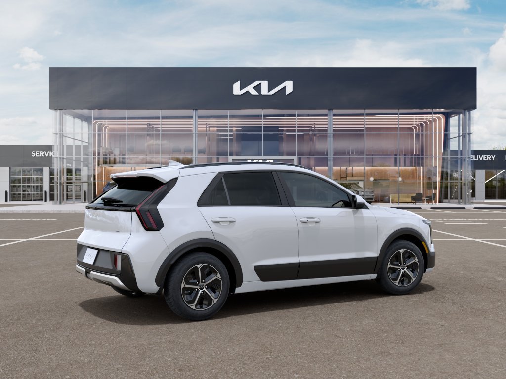 New 2027 Kia Niro LX FWD image 6