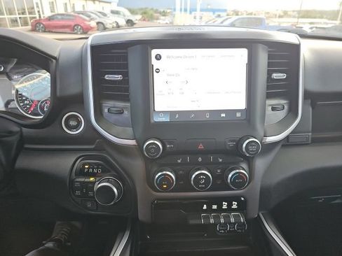 Used 2022 RAM 1500 Big Horn AWD/4WD image 19