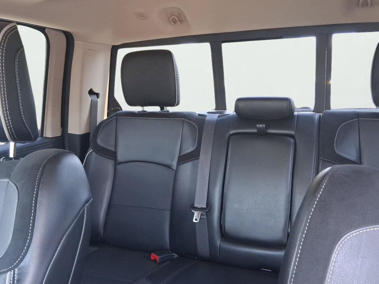 Used 2022 RAM 3500 Laramie AWD/4WD image 12