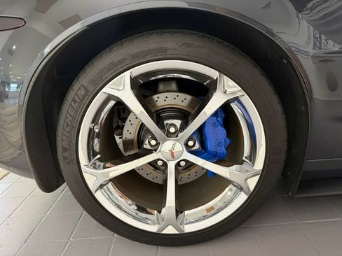 Used 2010 Chevrolet Corvette Grand Sport w/ Preferred Equipment Group image 9