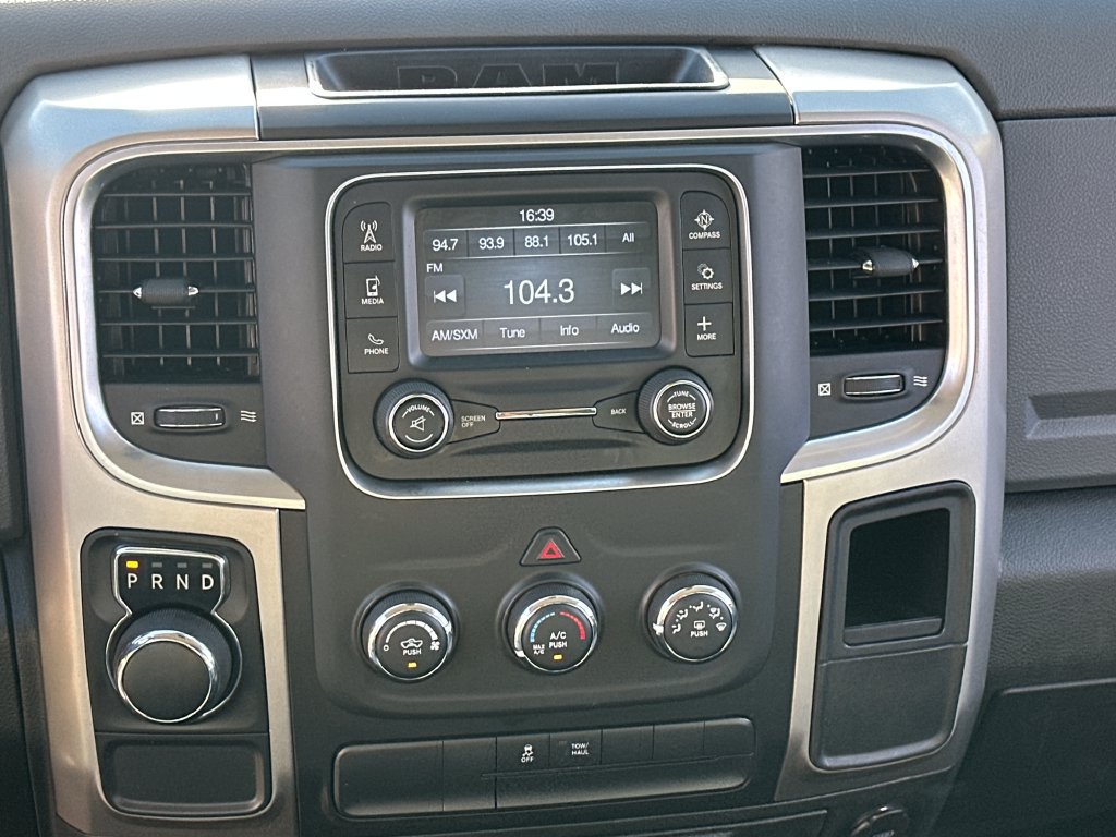 Used 2019 RAM 1500 Classic SLT RWD image 16