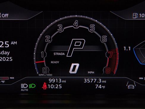 Used 2024 Lamborghini Urus S image 23