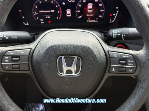 Certified 2023 Honda Accord EX image 17