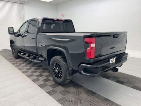 Used 2024 Chevrolet Silverado 3500 LTZ w/ LTZ Plus Package image 3