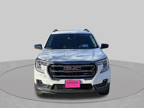 Used 2026 GMC Terrain Elevation FWD image 9