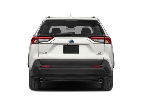 Used 2023 Toyota RAV4 LE AWD/4WD image 5
