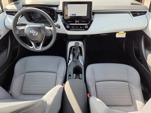 Used 2026 Toyota Corolla SE FWD image 13