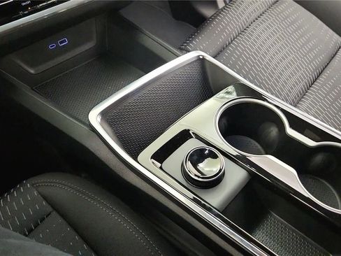 New 2026 Chevrolet Equinox LT w/ Midnight Edition image 35