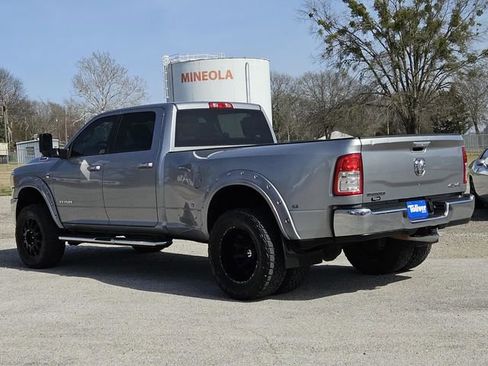 Used 2019 RAM 3500 Big Horn image 9