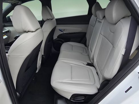 New 2026 Hyundai Tucson Limited AWD/4WD image 15